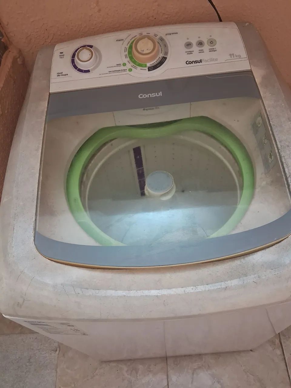 Máquina  de lavar com defeito  
