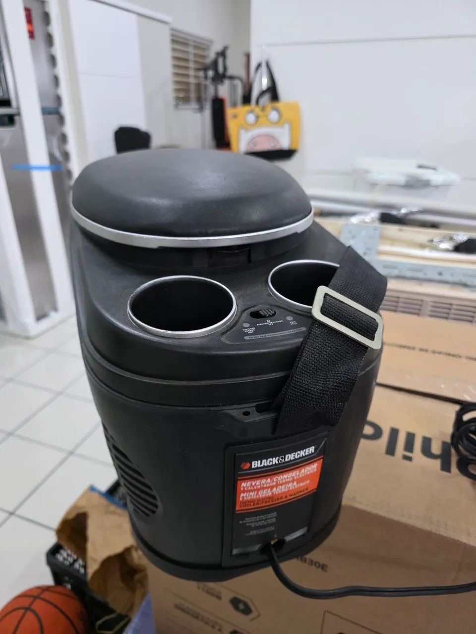 Geladeira Black&Decker veicular