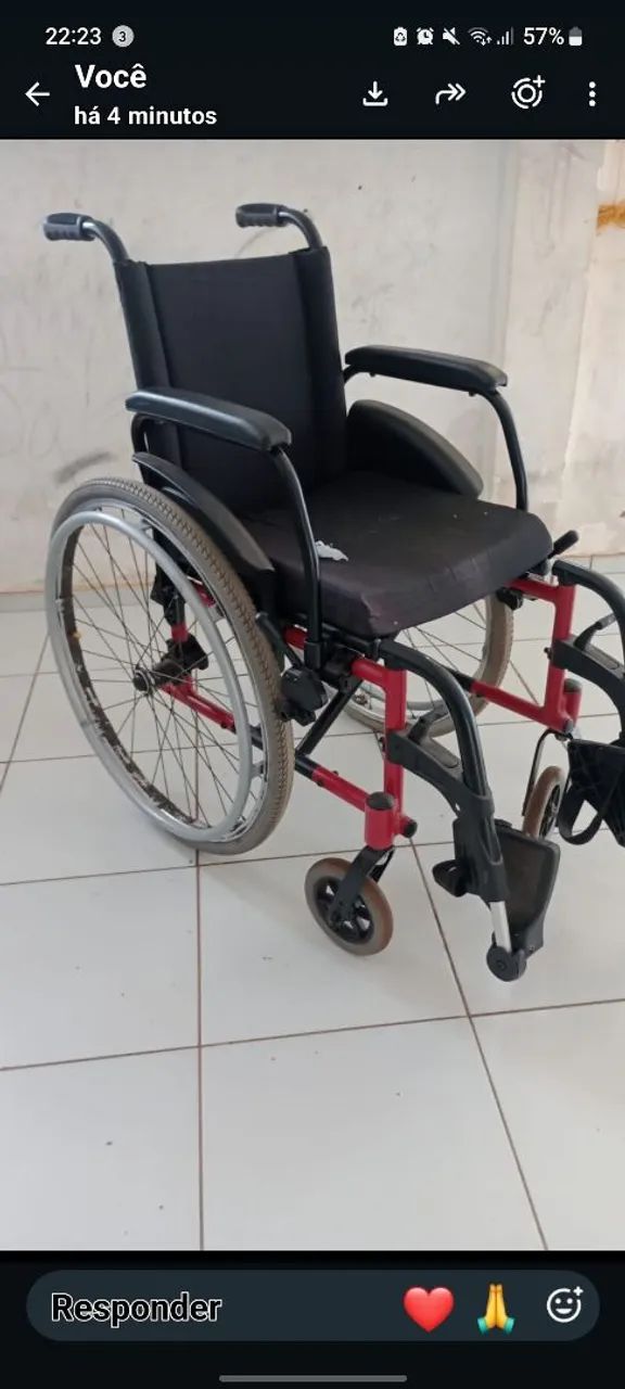 Cadeira de rodas nova - Foto 3