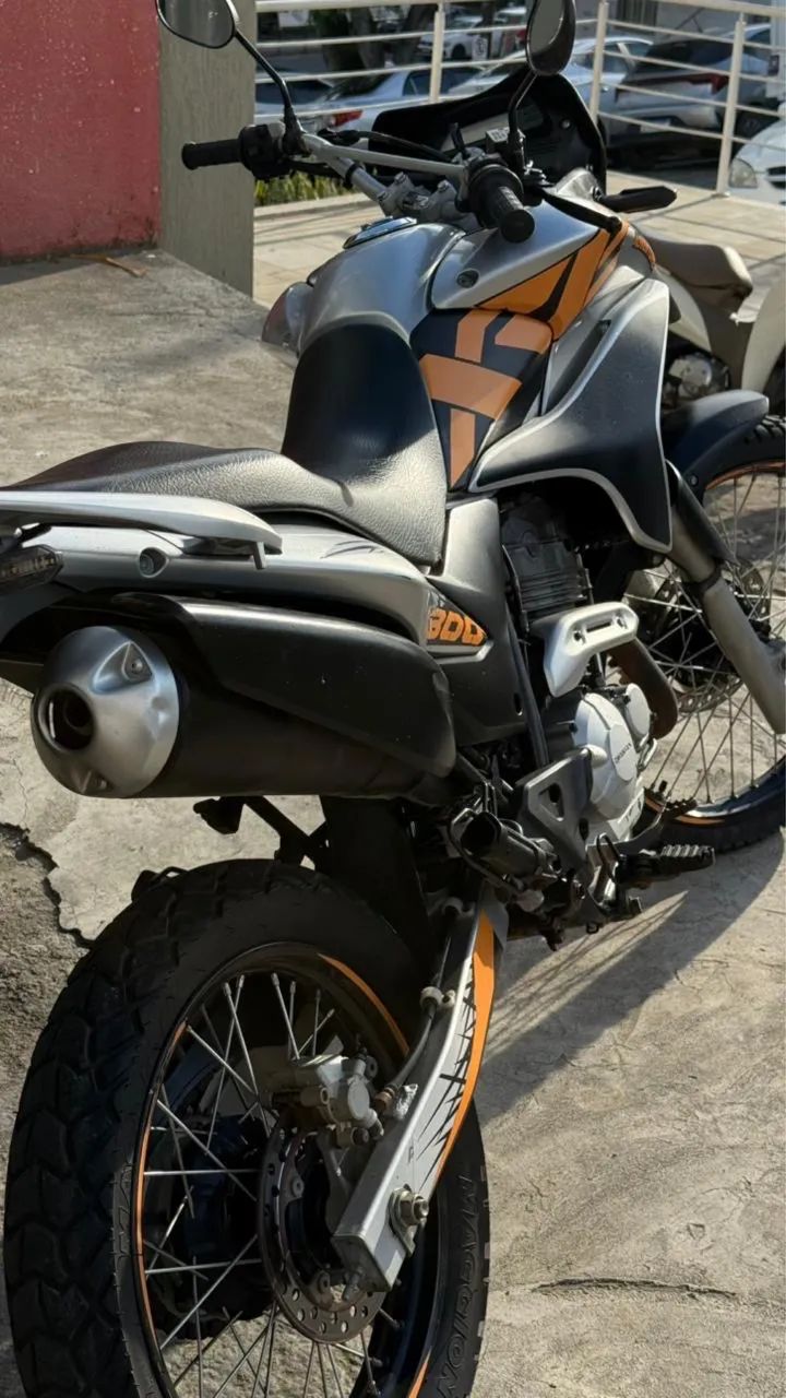 XRE 300  - Foto 4
