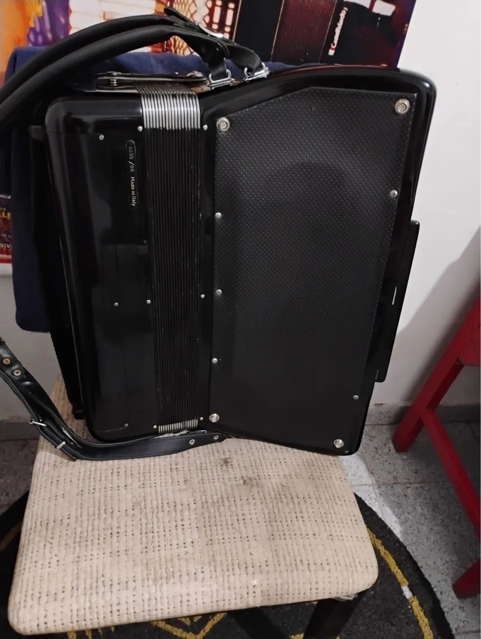 Acordeon Scandalli super V black  - Foto 3