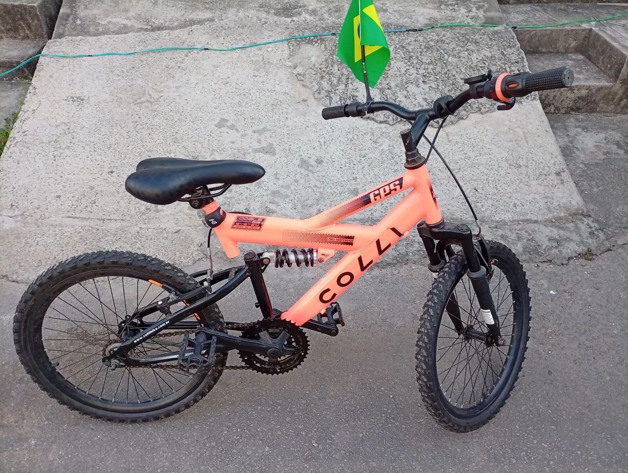 Bicicleta infantil aro 20 COLLI - Foto 2