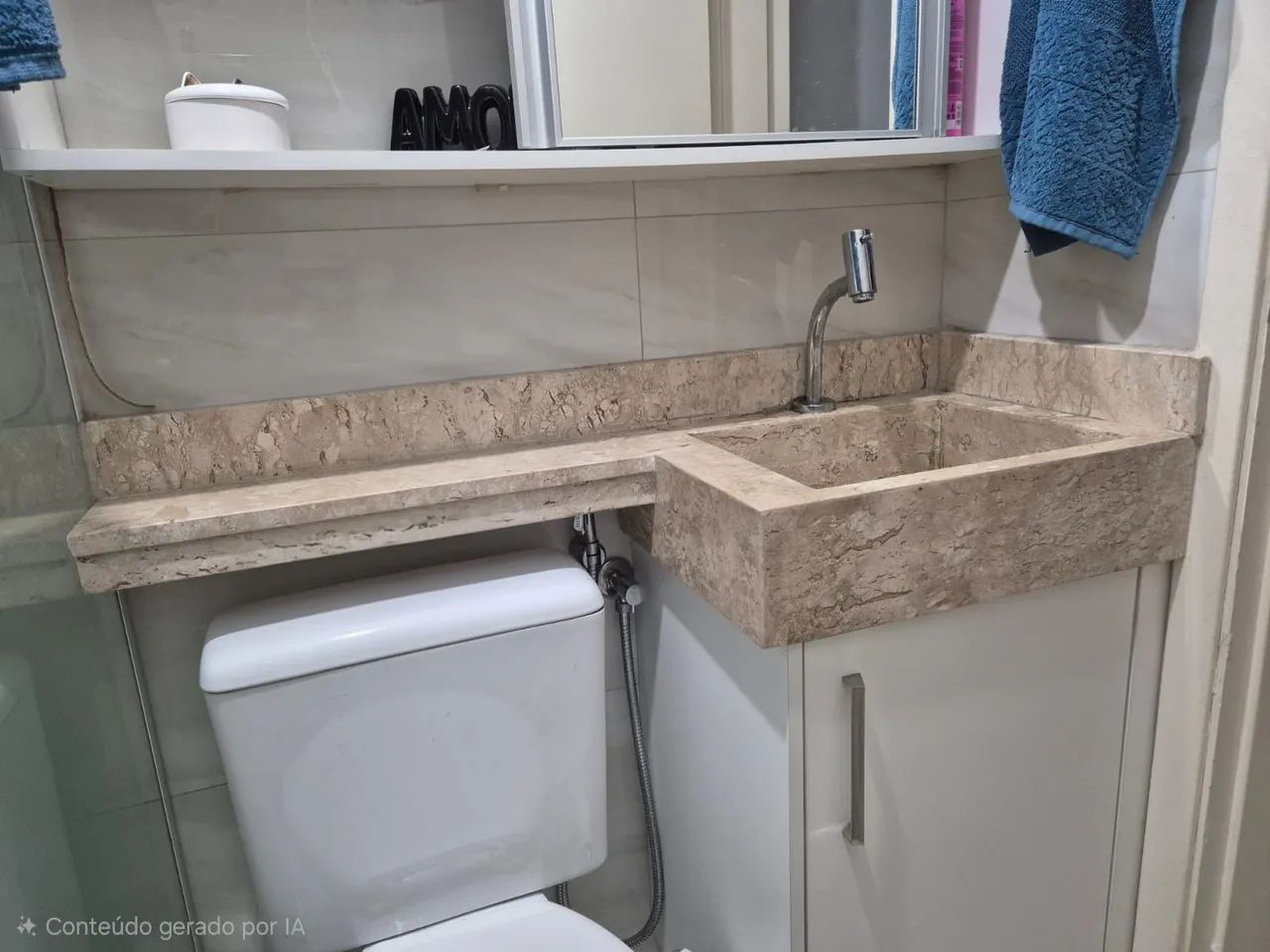 Vende-se pia esculpida em mármore 