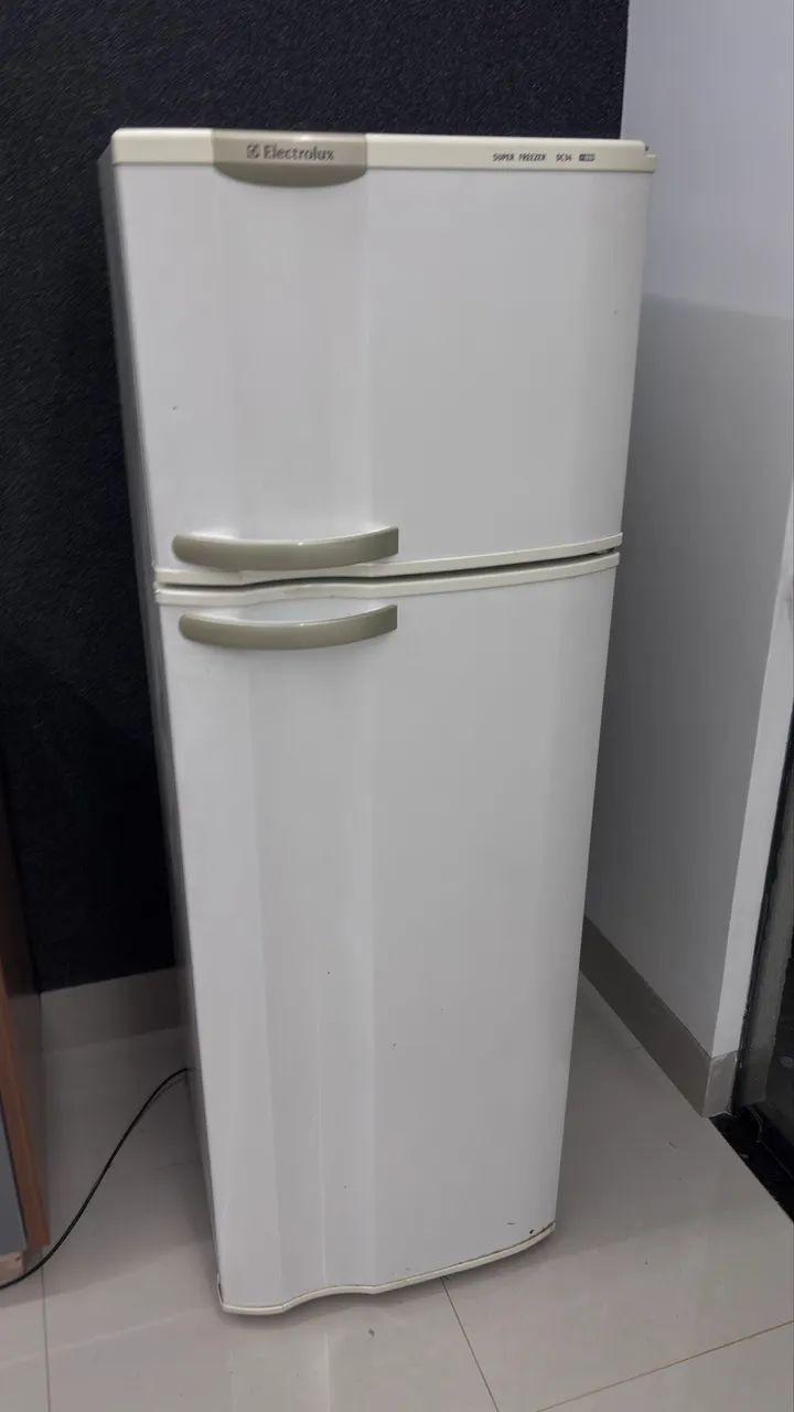 Geladeira usada Electrolux