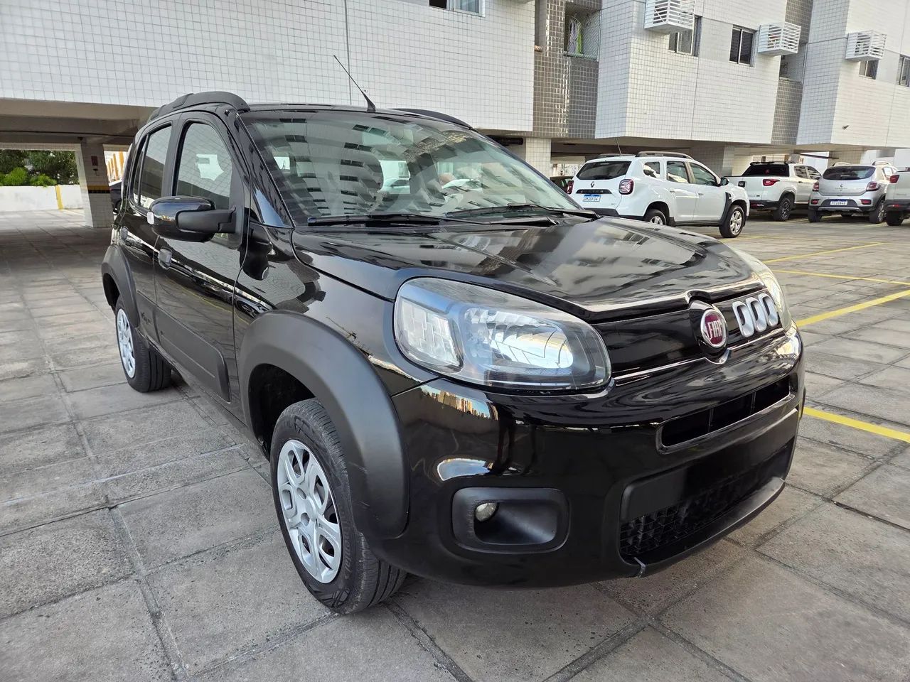 Fiat Uno WAY 1.4 EVO Fire Flex 8V 5P 2016 - Foto 2