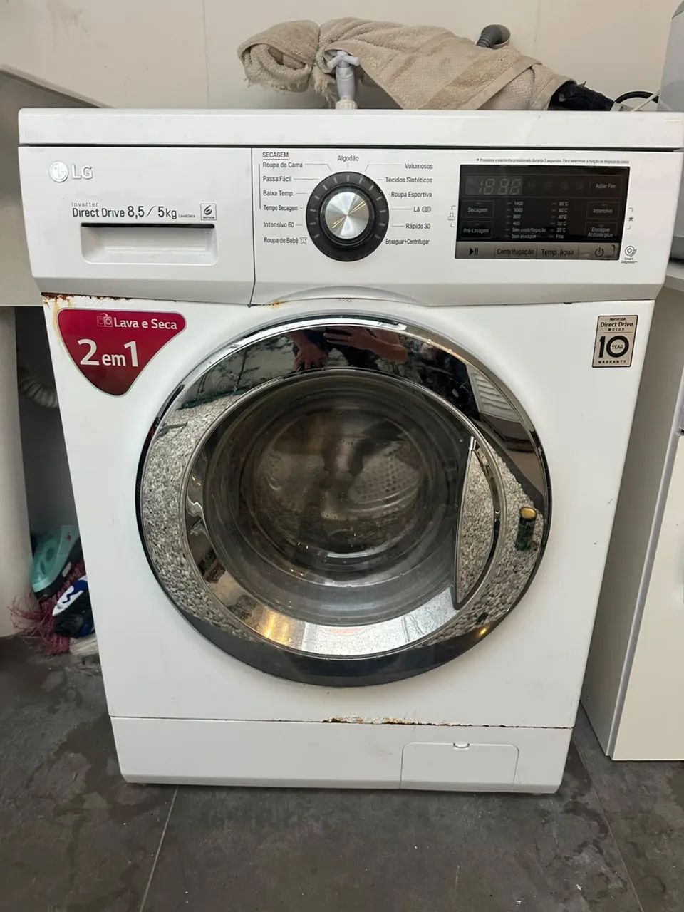 Máquina de Lava e Seca LG com defeito