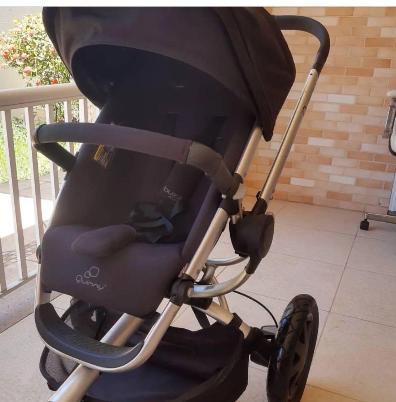 Carrinho de bebê + bebê conforto Quinny - Foto 3
