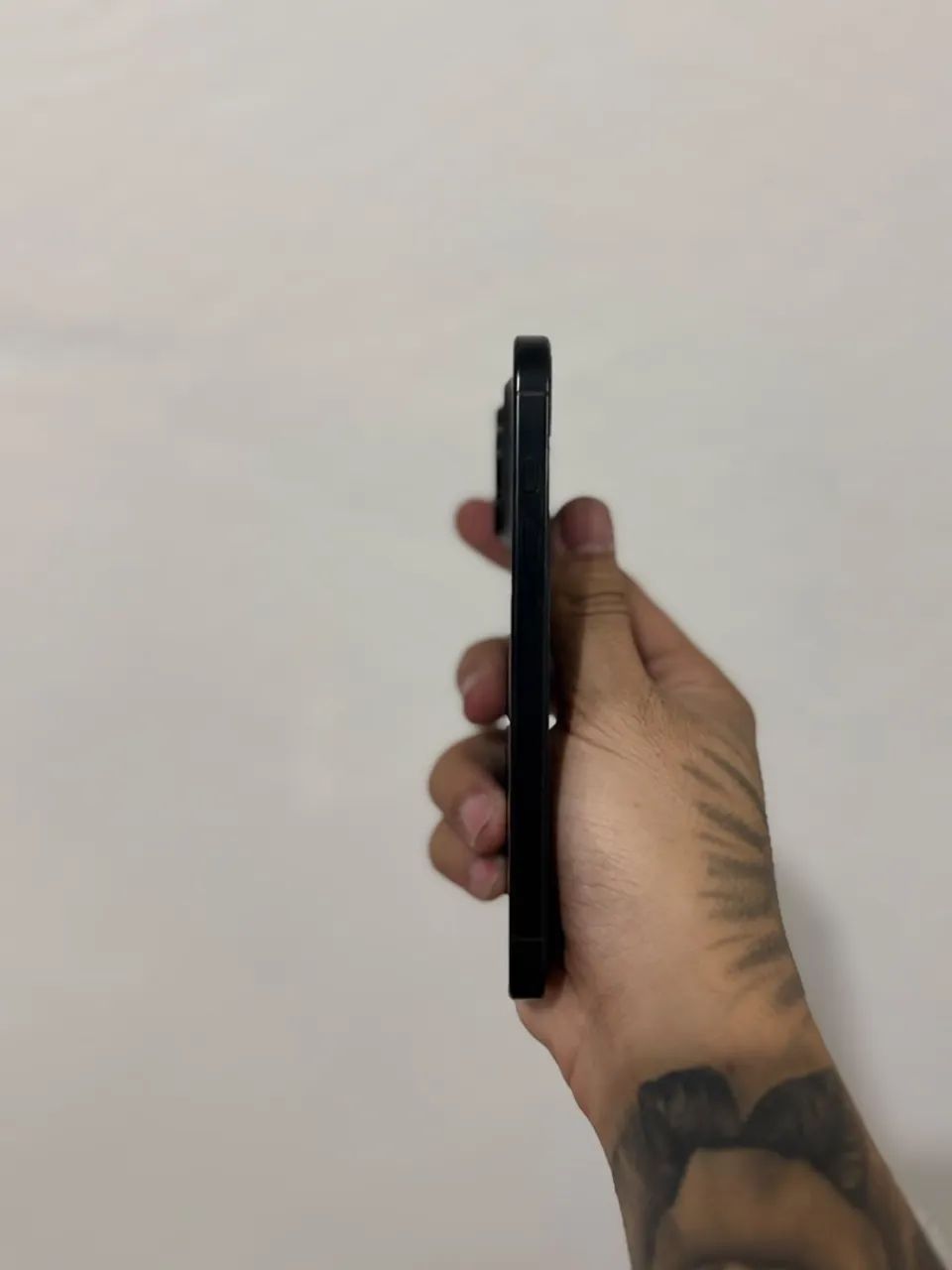 iPhone 16 pro 128GB - Foto 3