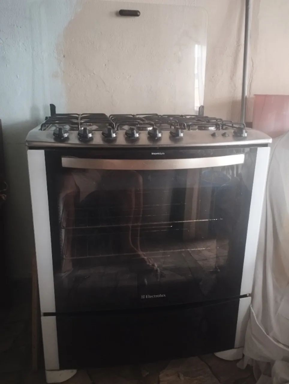 Fogão de 6 bocas Eletrolux  - Foto 4
