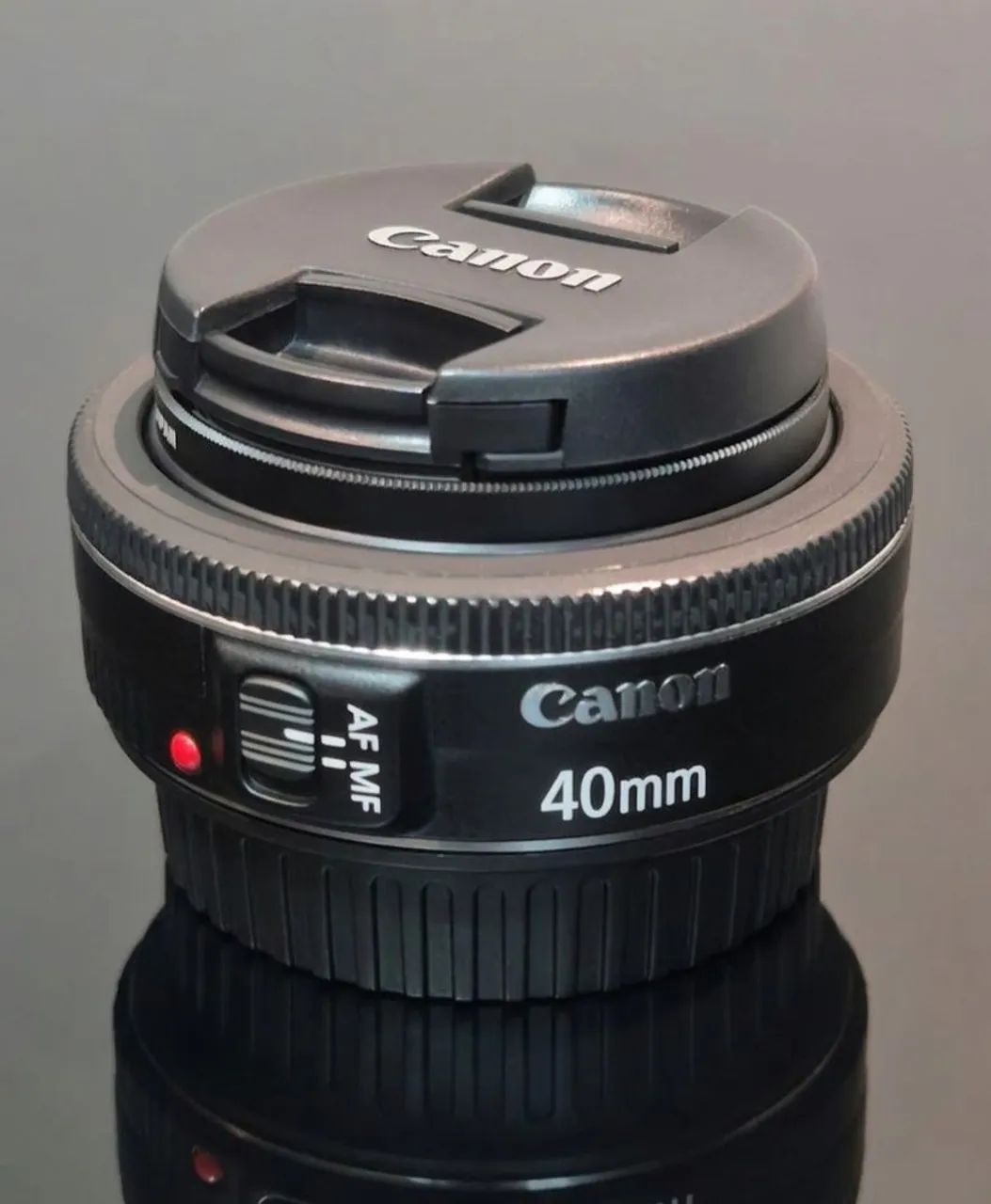 Lente Canon EF 40mm f/2.8 STM - EXCELENTE ESTADO - Câmeras e