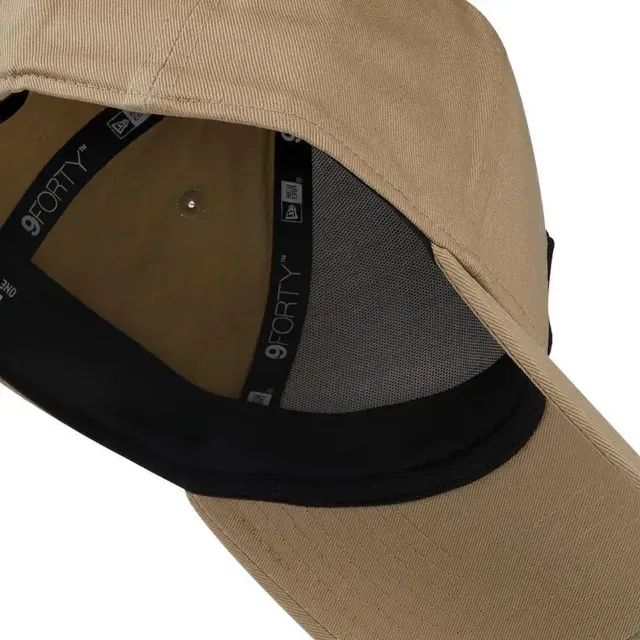 Boné New Era Bege Original - Estilo Clássico e Versátil - Foto 3
