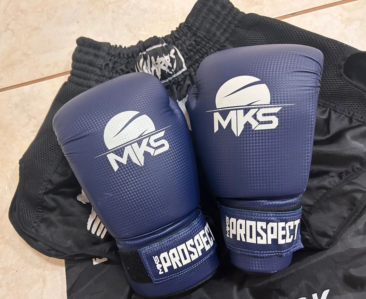 Luvas de boxe MKS Prospect 