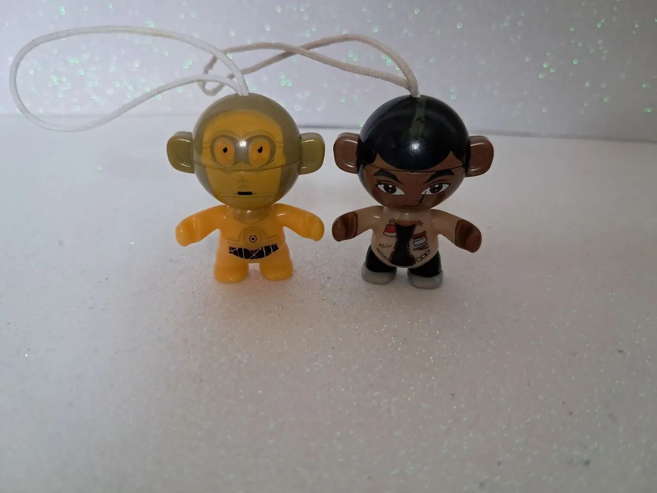 Lote miniaturas colecionáveis Kinder Star Wars
