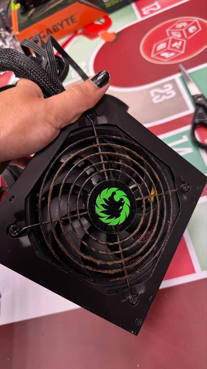 Fonte Corsair CX650W (com defeito)  - Foto 3