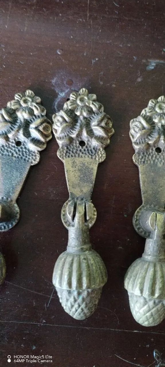 Antigos puxadores de gaveta e porta - Foto 3