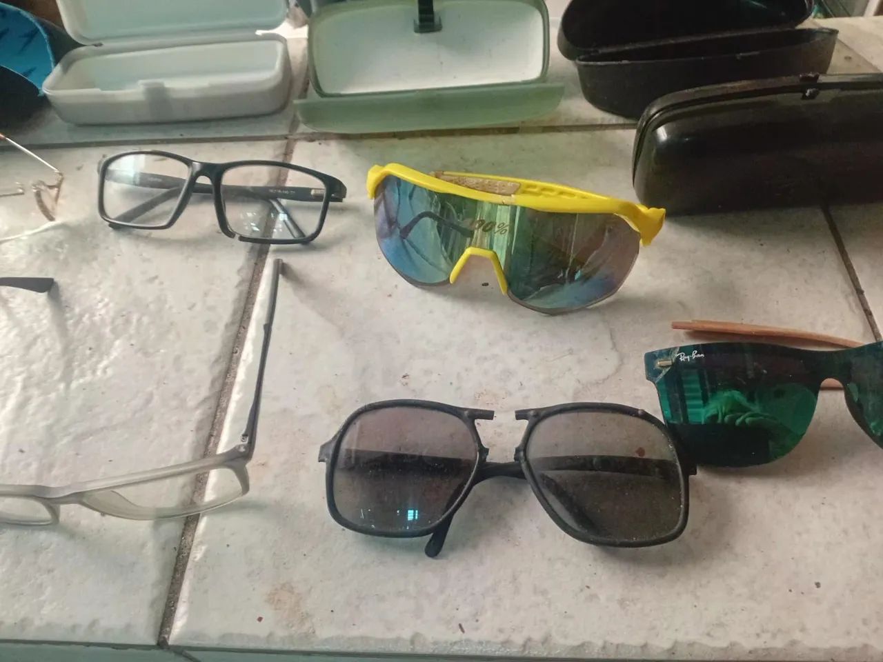 R$45 Lote de 10 óculos, USADOS