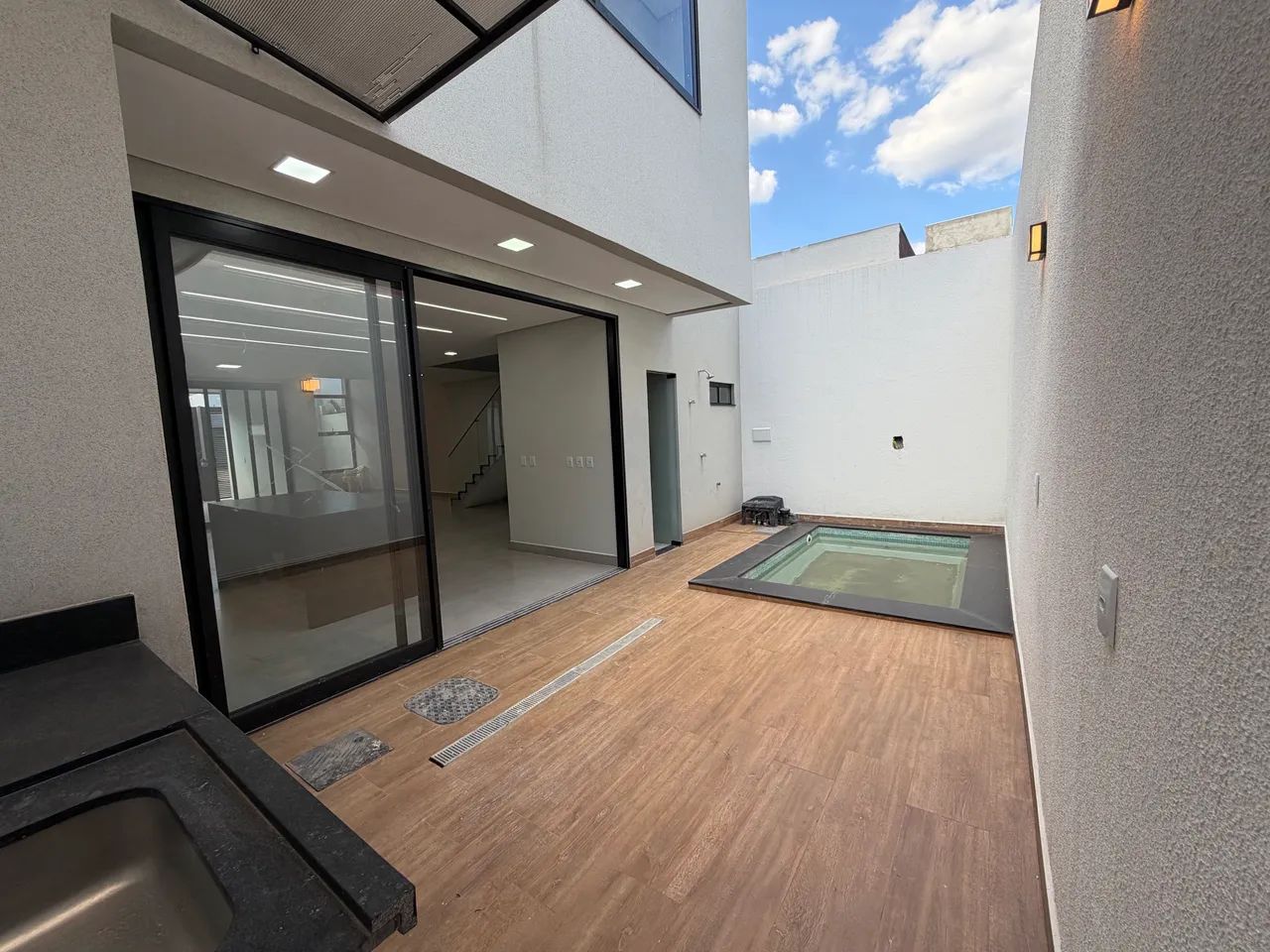 Casa  no guará 2 nova/moderna  - Foto 3