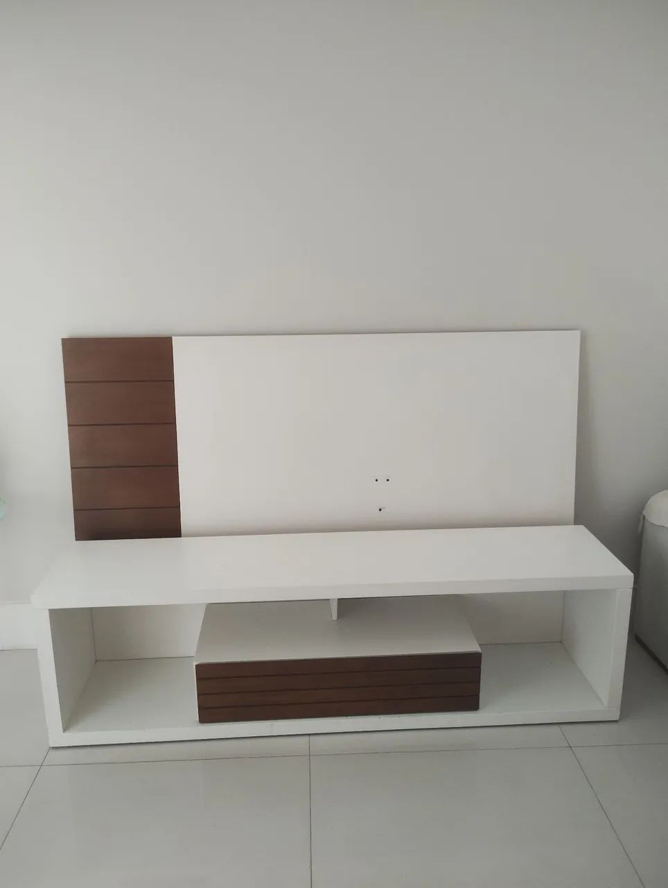 Vendo Rack e Painel de madeira  - Foto 3