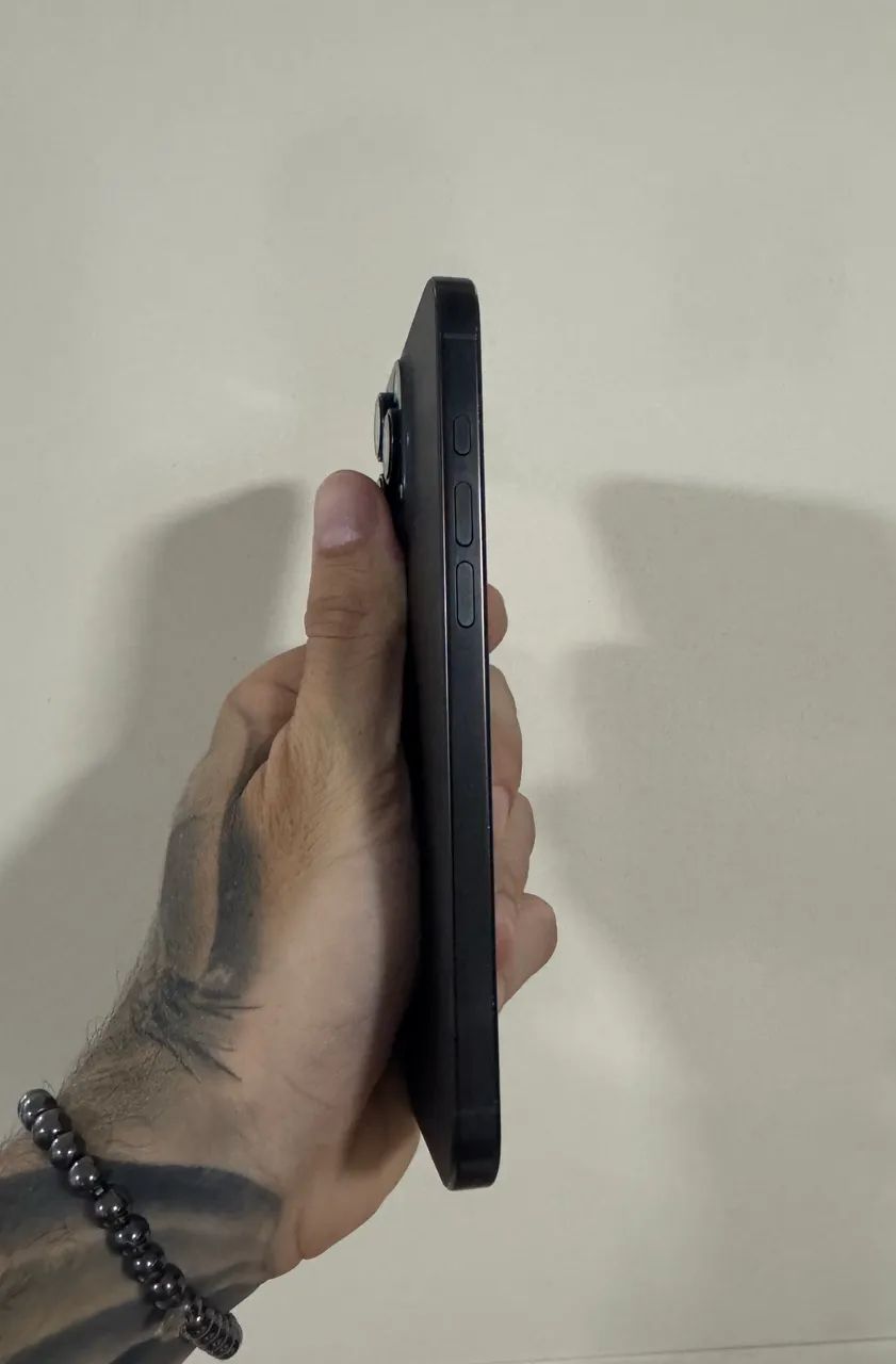 iphone 16 Pro Max 256gb Preto  - Foto 2