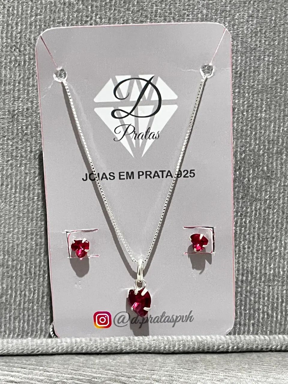 Conjunto colar e brinco coração vermelho, em Prata 925