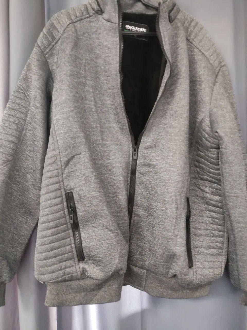 Jaqueta masculina Krayani 