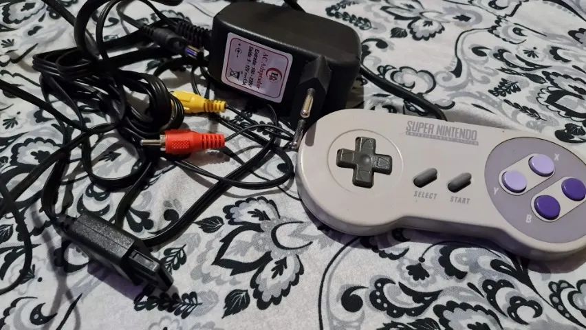 Super Famicom - Foto 3