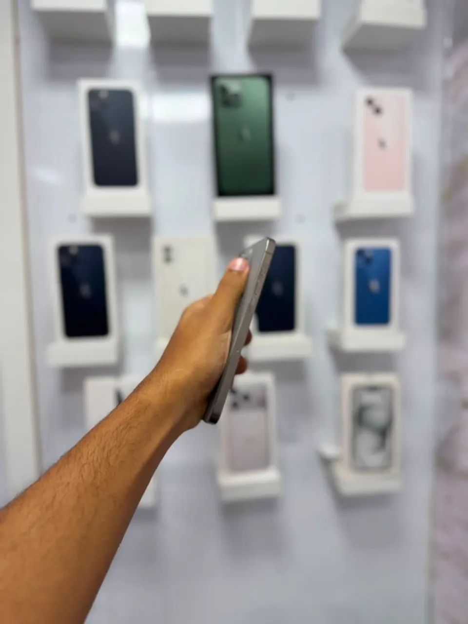IPHONE 15 PRO MAX 256GB 4299,00 - Foto 3