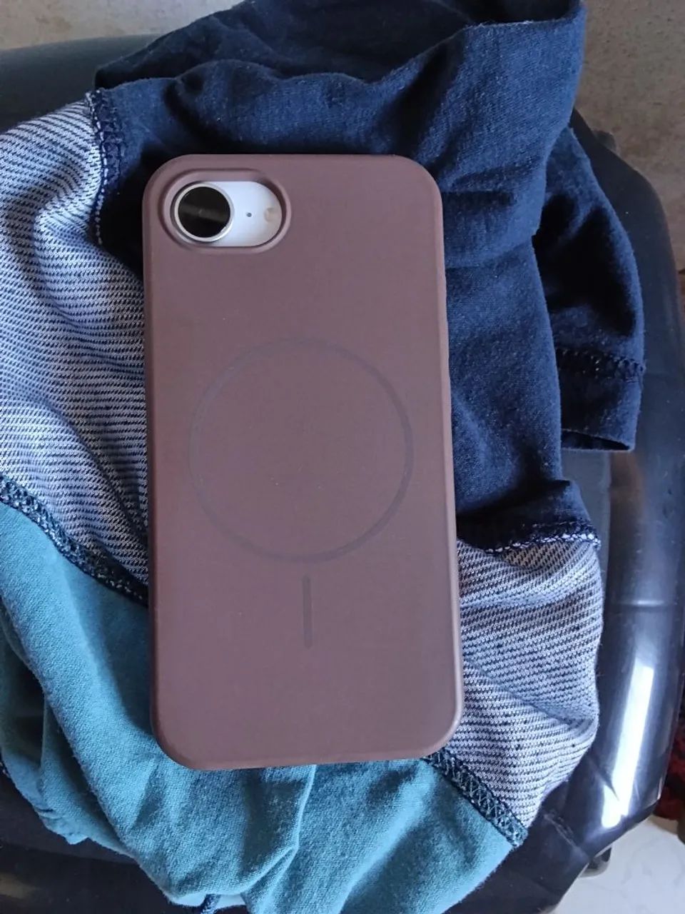 iPhone 16e novo - Foto 2