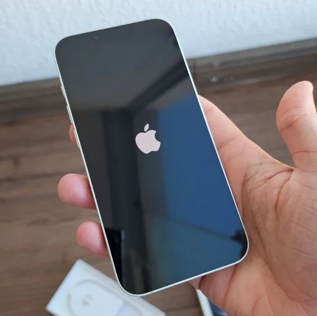 Iphone 16e 256Gb Branco I Em perfeito estado! - Foto 3
