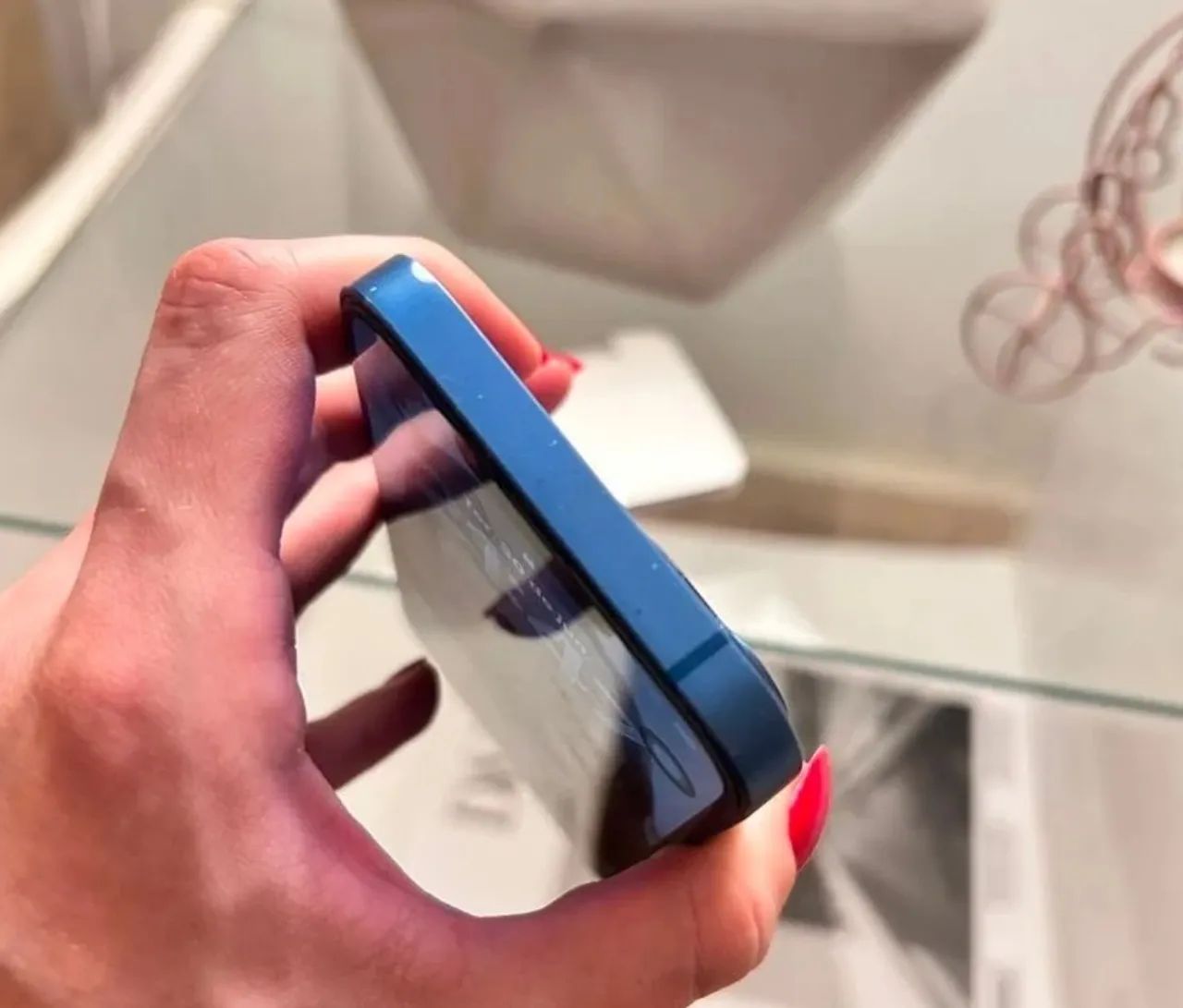 iPhone 13 / bateria 84%/ único dono - Foto 2