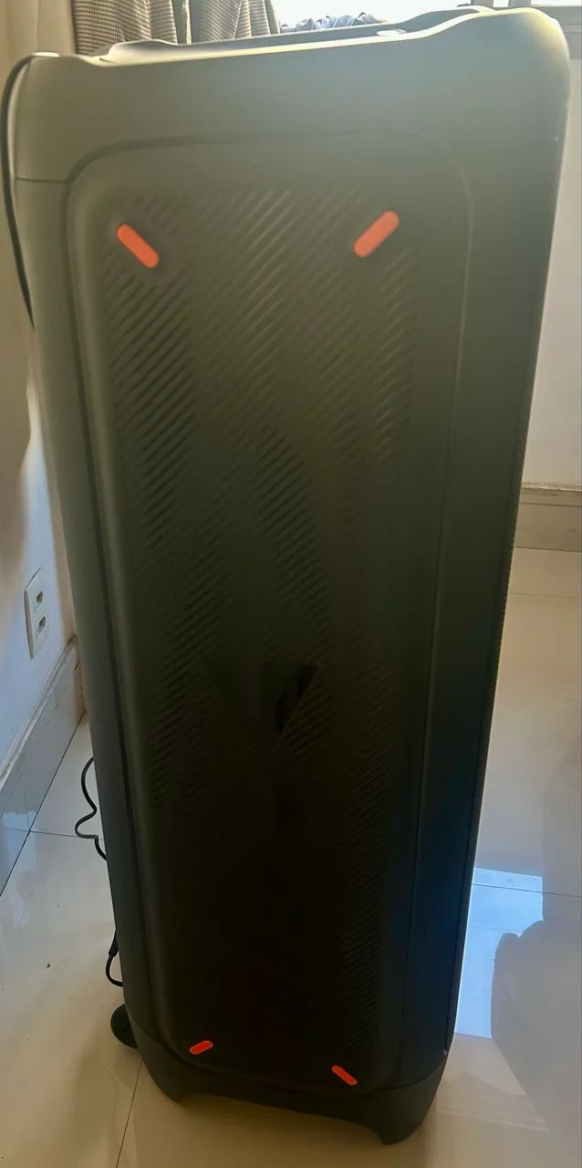 Lindo JBL Partybox 1000 impecável  - Foto 5