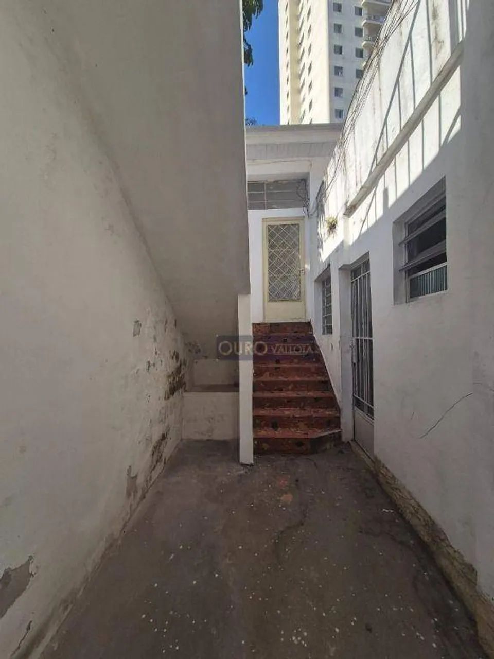Terreno com 4 casas (3 alugadas) - Foto 4