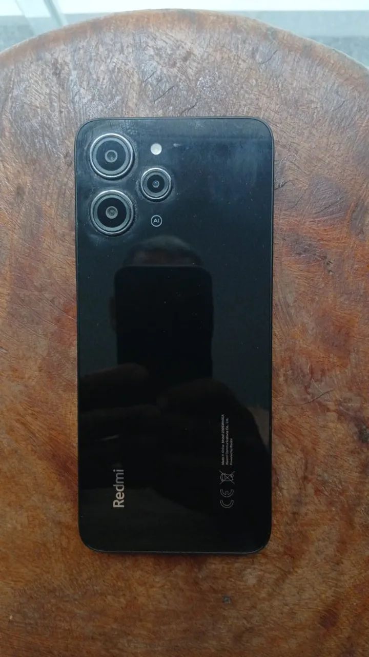 Vende se celular Xiaomi Redmi 12 midnight Black  - Foto 4