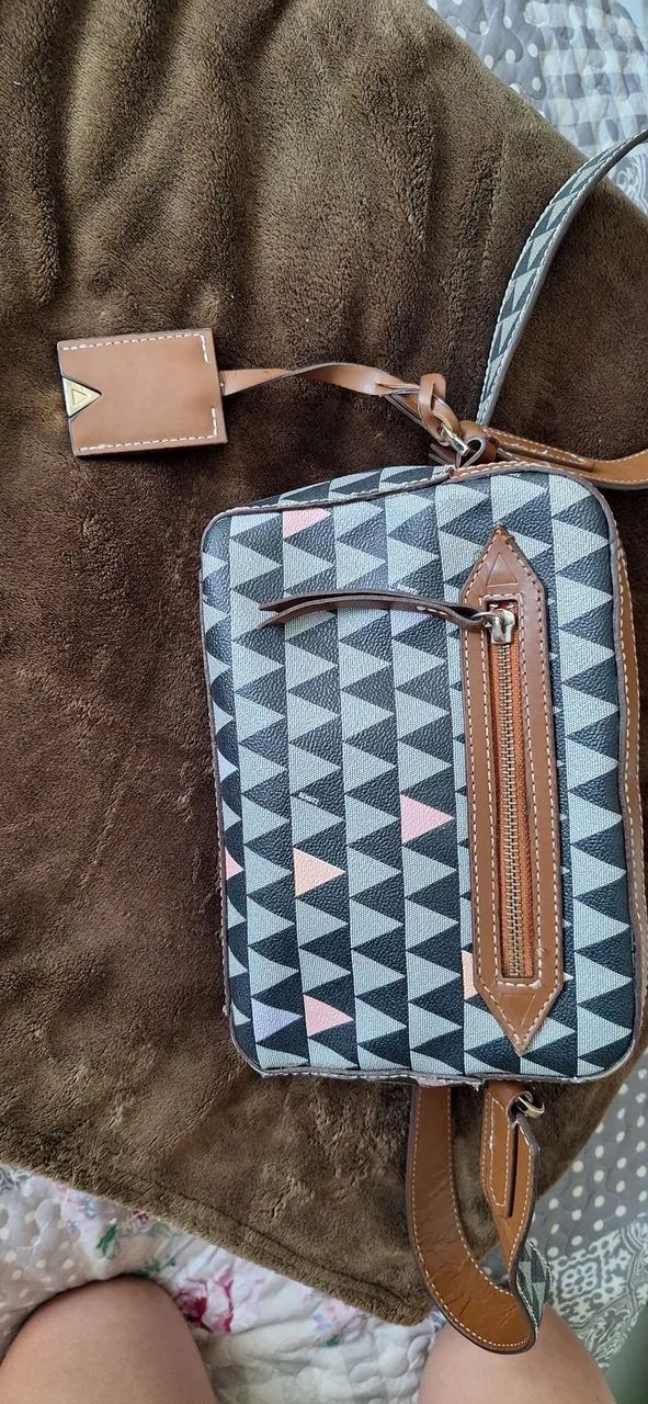 Bolsa Triangle Schutz  - Foto 4