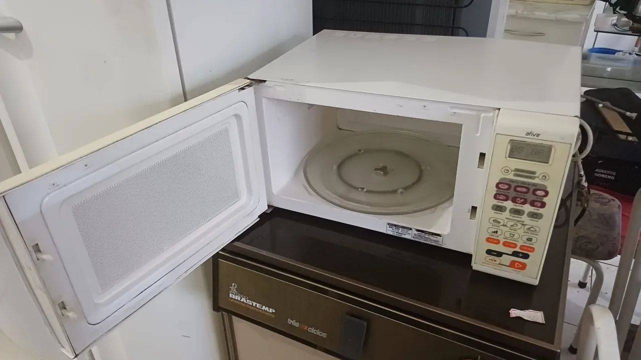 Micro-ondas Brastemp 30L  - Foto 4