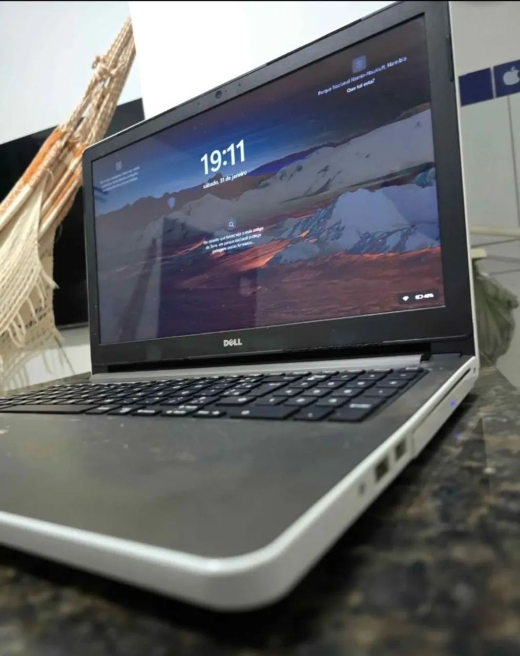 Notebook Dell inspiron i3 i15 (A50-5558) SSD 128/8gb, tela de 15,6