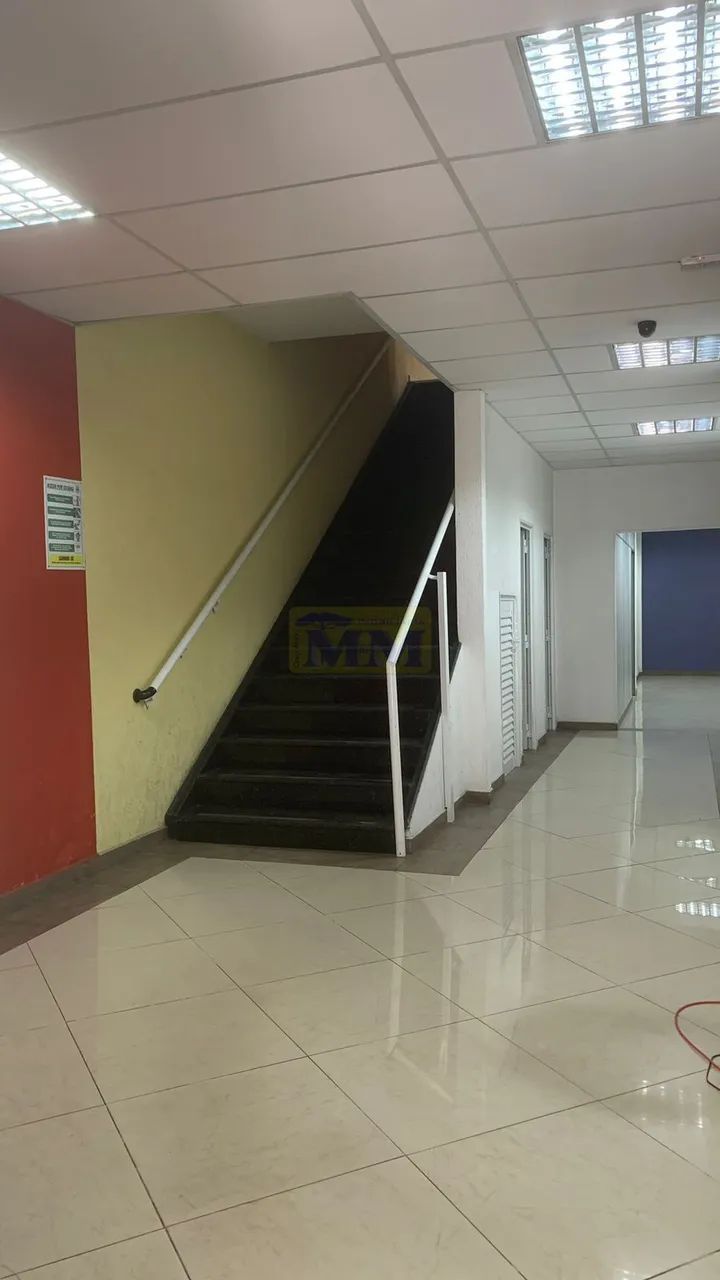 Prédio comercial com 1.300m² na Marechal em Curitiba - Foto 3