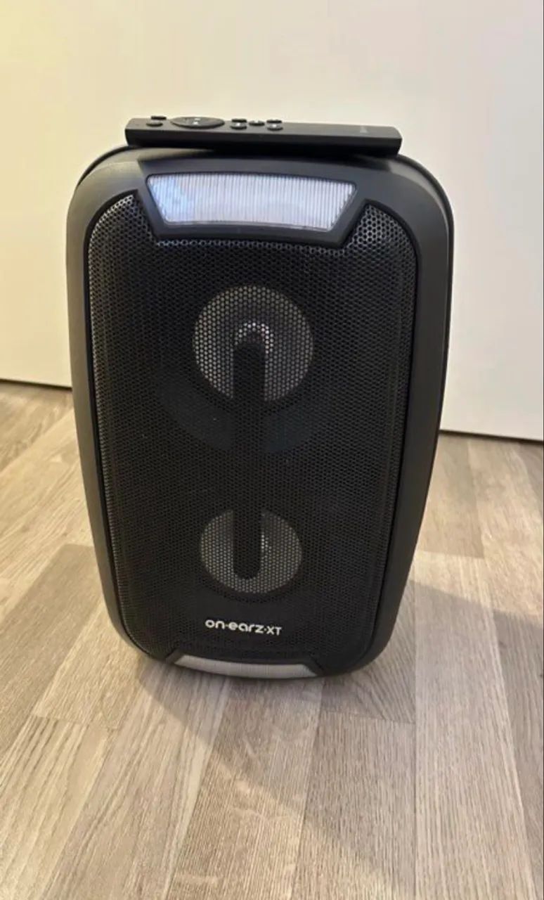 Caixa de Som Mini Torre 