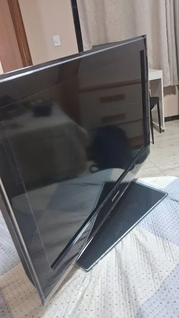 Televisão LN32D550K7G com defeito, pra sair rápido! - Foto 2