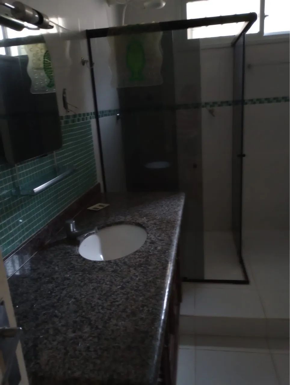 CASA COM GARAGEM E PONTO COMERCIAL  - Foto 2