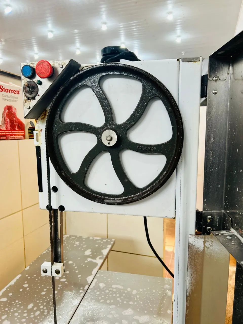 MAQUINA DE SERRA PARA AÇOUGUE 2.82!!!! - Foto 2