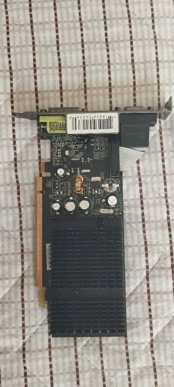 Placa video geforce 7300LE 256 mb