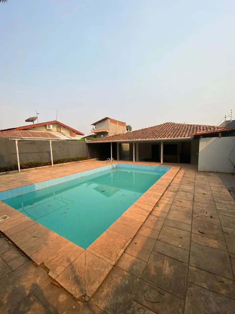 Casa térrea a venda com 4 suíte e área Gourmet e piscina bairro morada do ouro