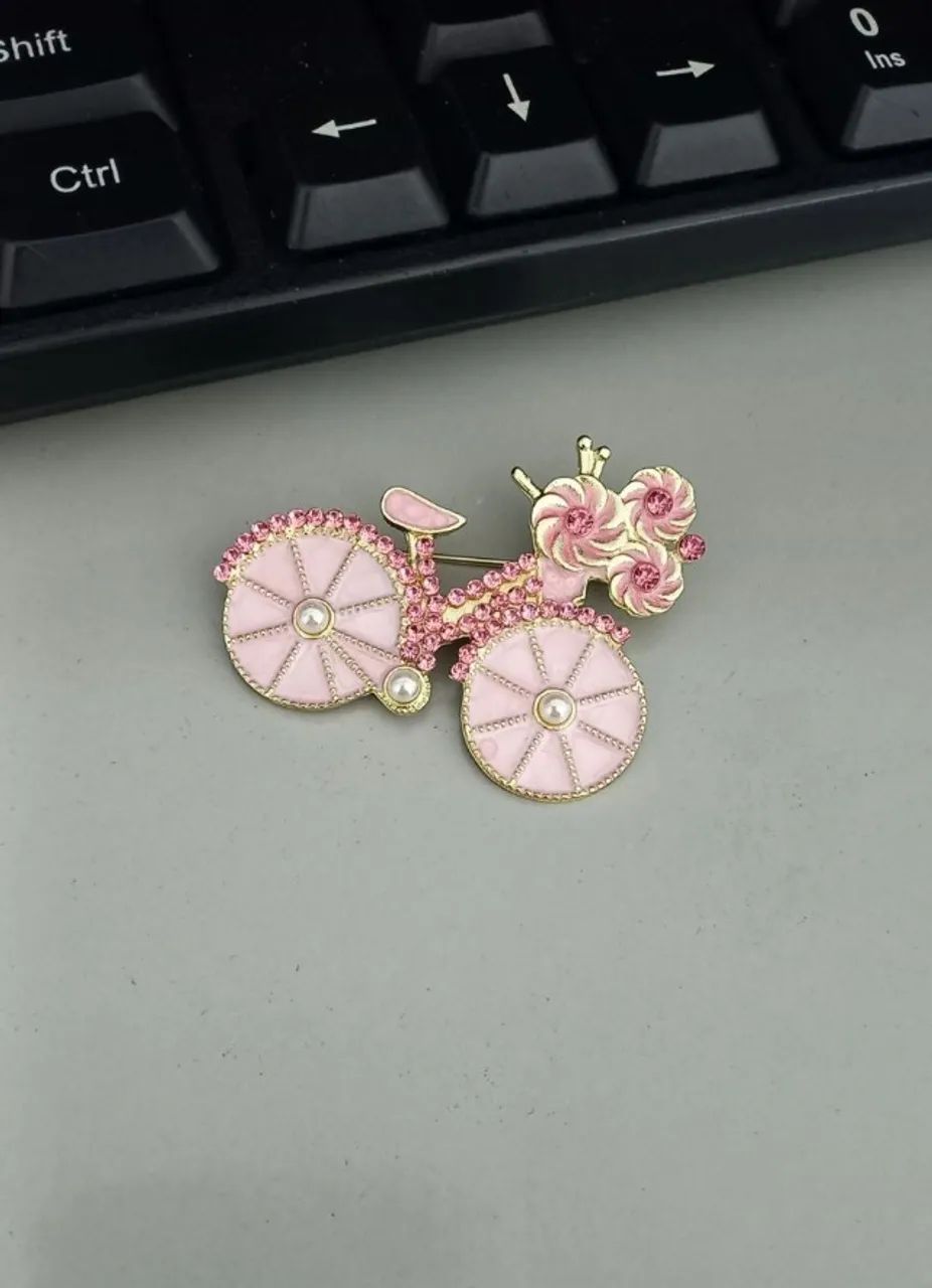 Broche de Bicicleta Rosa Delicada (novo) - Foto 2