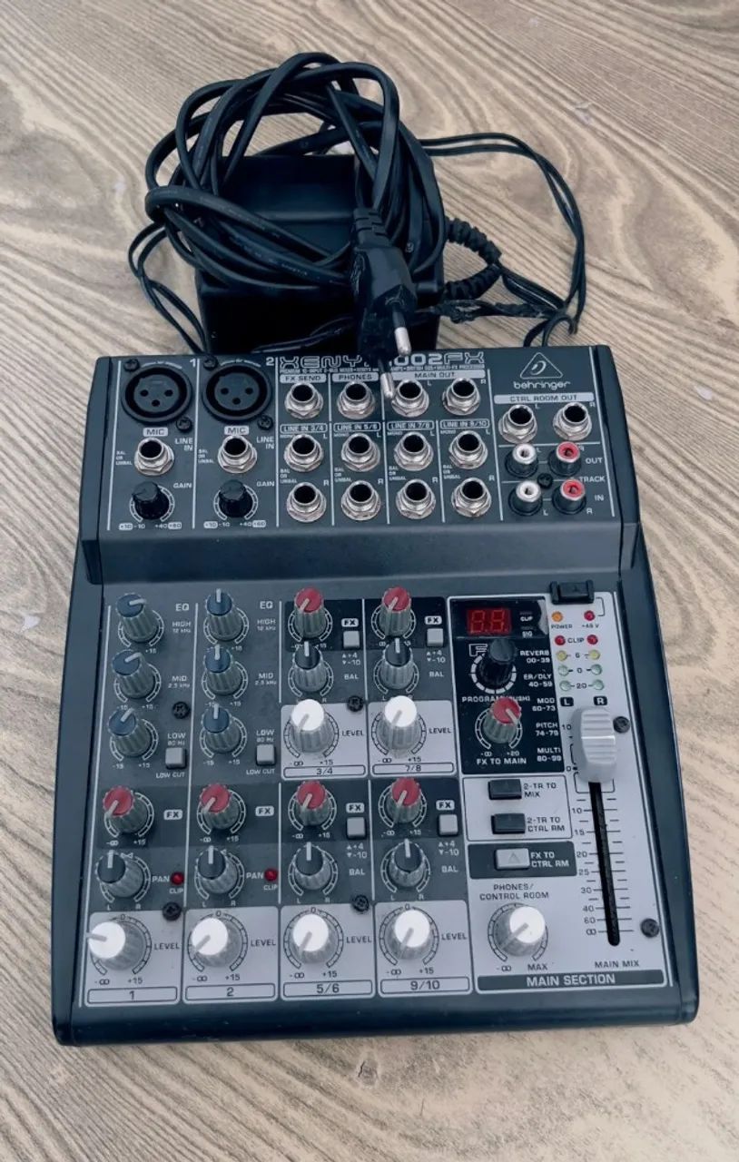 Mesa de Som Behringer 1002fx Xenyx - Foto 4