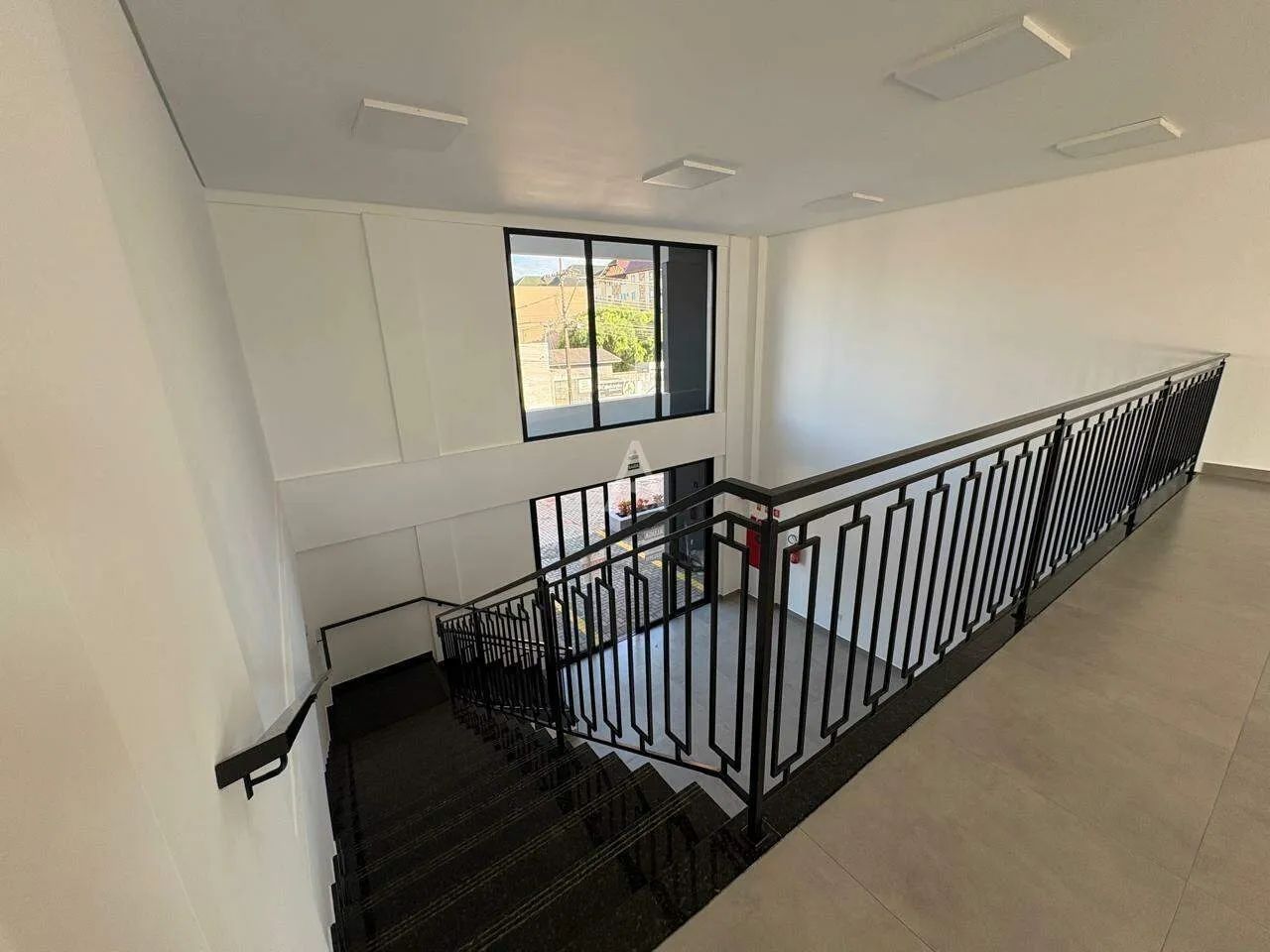 Sala Comercial Nova para Aluguel Neva em Cascavel Paraná - Foto 4