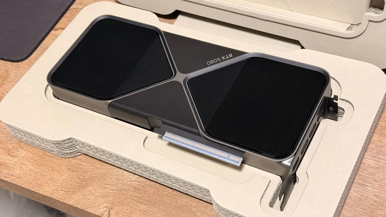RTX 5080 FE - Founder Edition - Foto 4