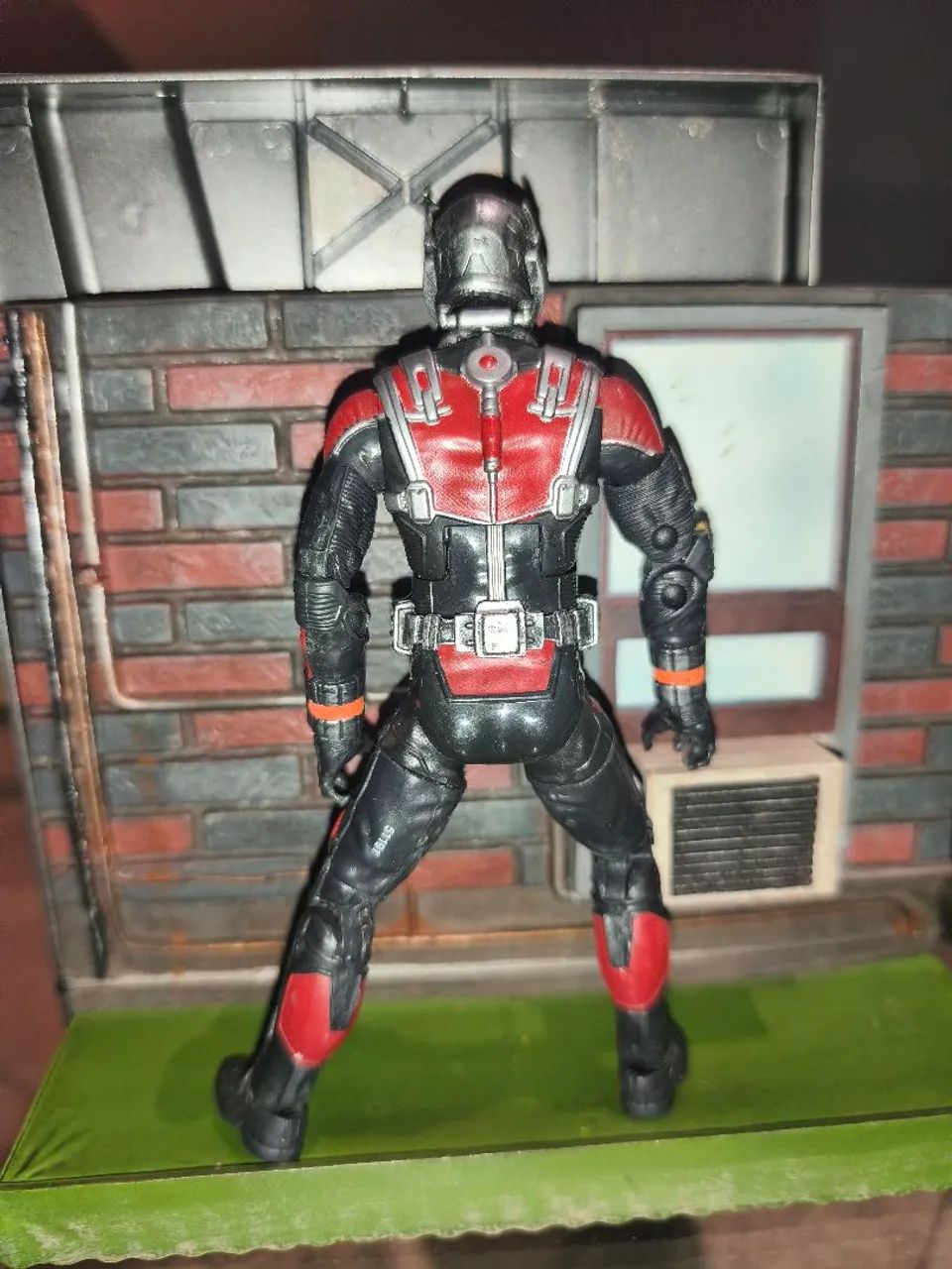 MARVEL LEGENDS/ HOMEM FORMIGA  - Foto 3
