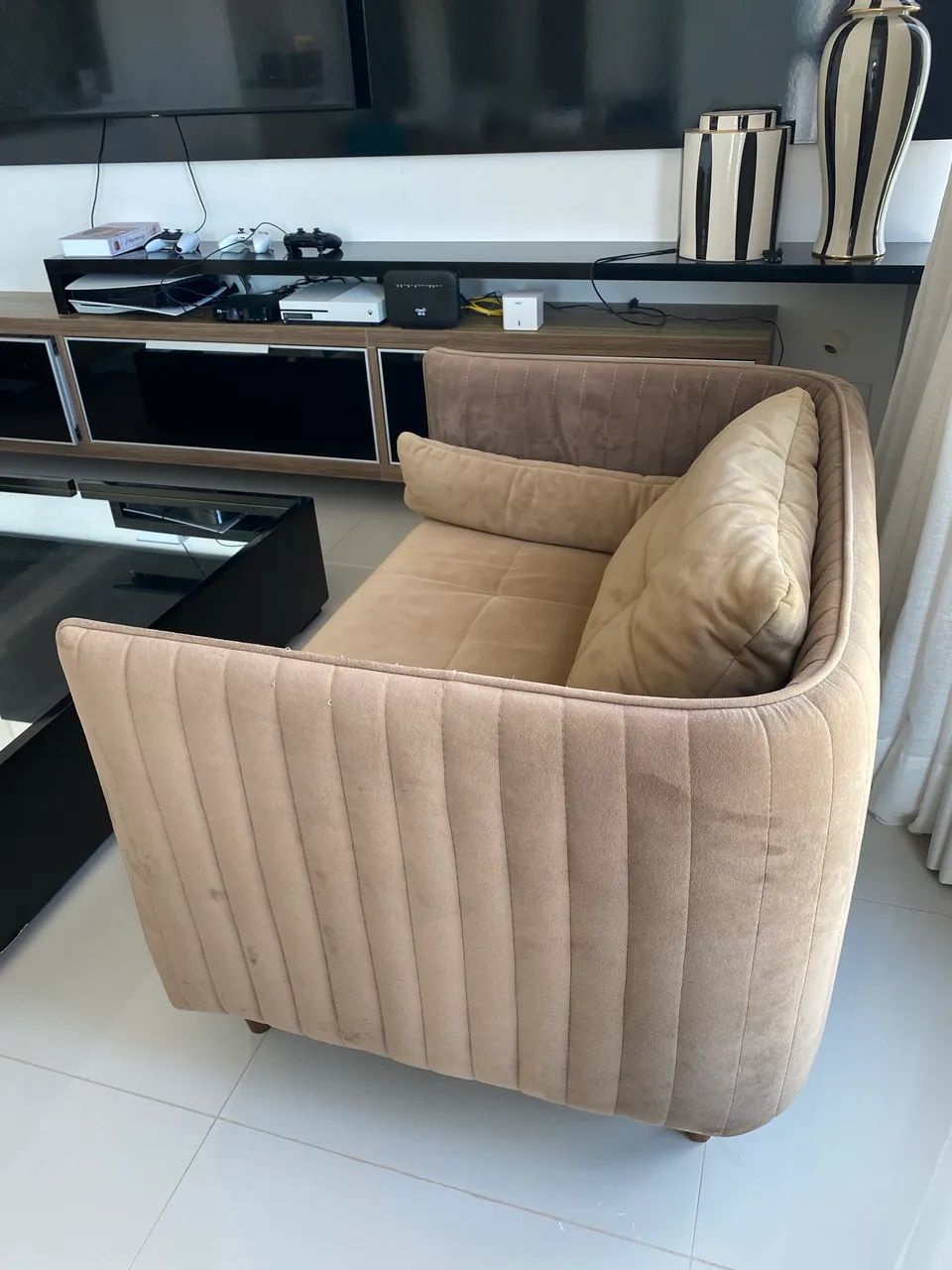 Poltrona Sala de Estar - Foto 3