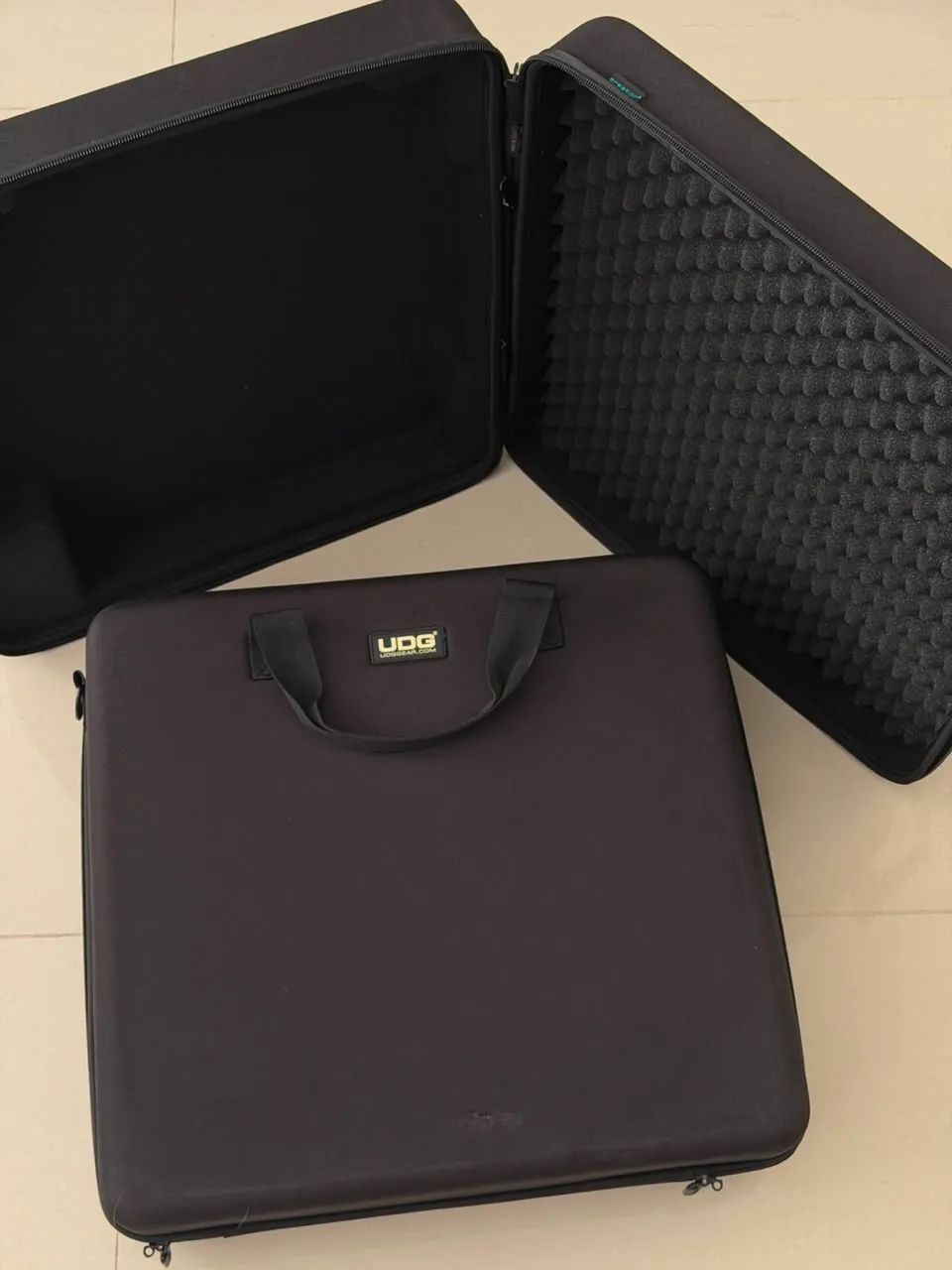 Case CDJ 3000 - UDG PAR - Foto 3